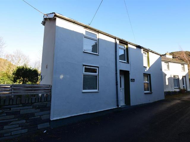House for sale in Ffestiniog, Rhiwbryfdir