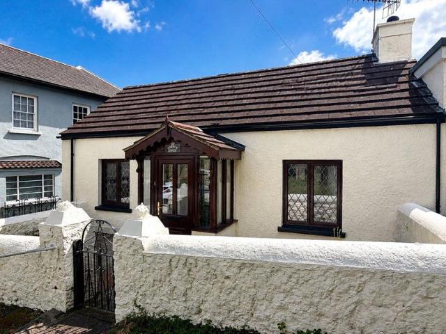 Bungalow for sale in Penally