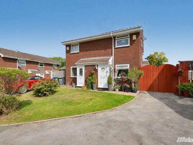 House for sale in Beechwood, Halton