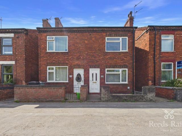 House for sale in Middlewich