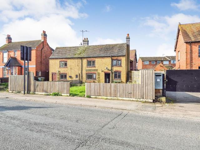 House for sale in West Midlands