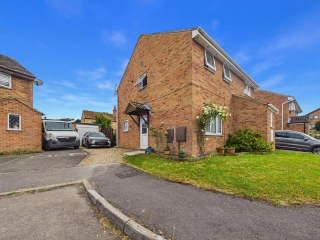 House for sale in Calne