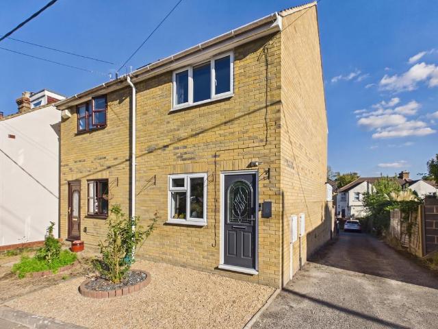 House for sale in Halling, Upper Halling