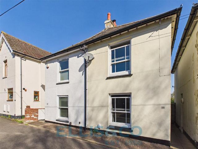 House for sale in Brook Street, Bourne Vale