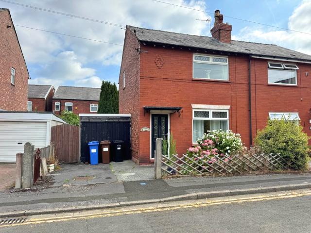 House for sale in Hazel Grove, Greater Manchester