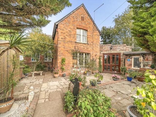 House for sale in Atwick, East Riding Of Yorkshire
