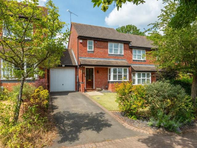 House for sale in Sydenham, Green Close