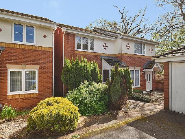 House for sale in Beacon Heath, Watergate