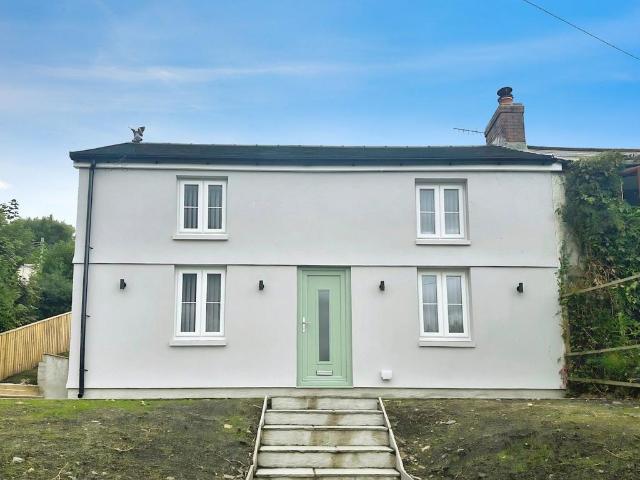 House for sale in Ynystawe, Wales