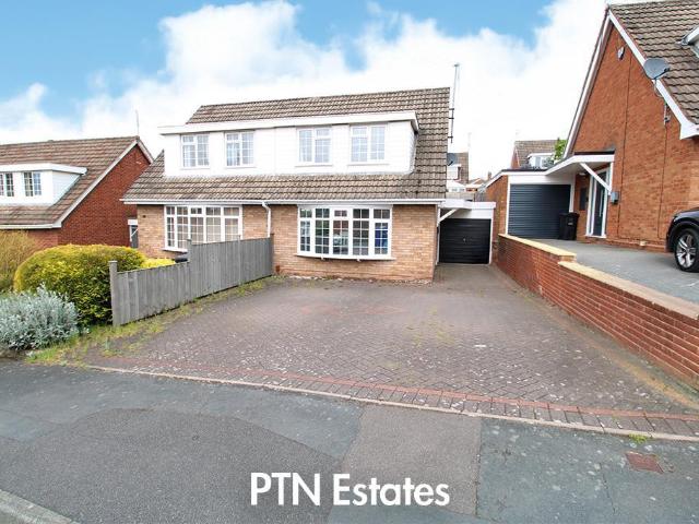 House for sale in Stourbridge, West Midlands
