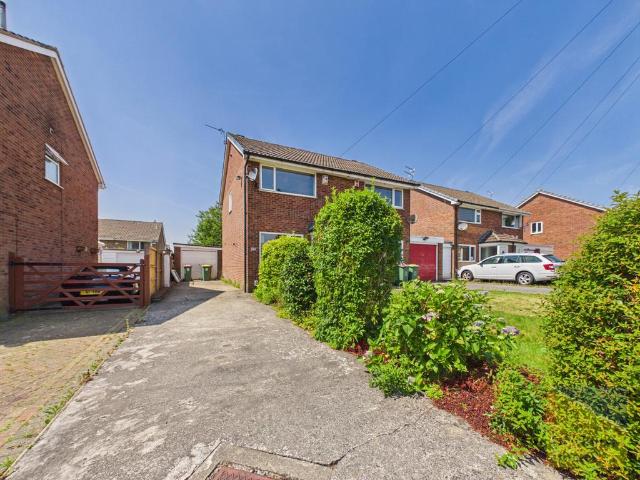 House for sale in Higher Bartle, Lancashire