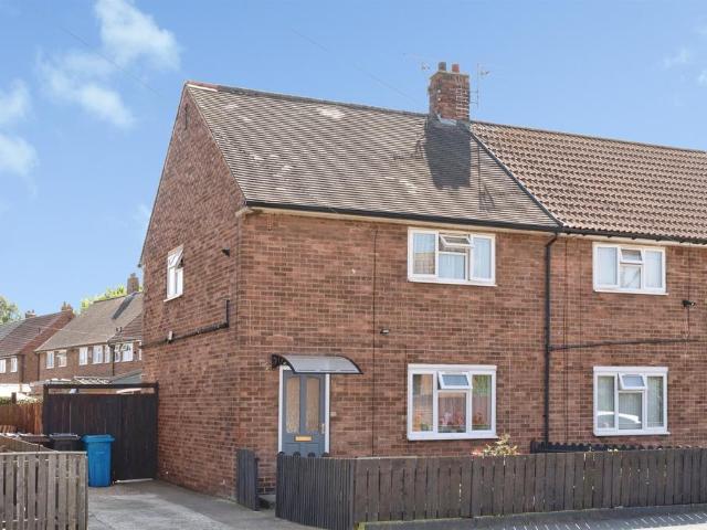 House for sale in Greatfield, Hull