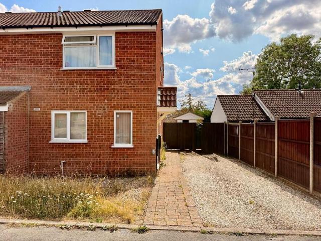 House for sale in Wigston Magna, Leicestershire