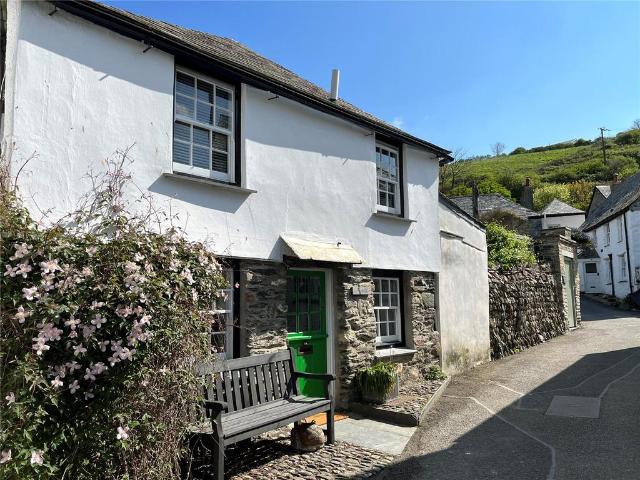 House for sale in Port Gaverne