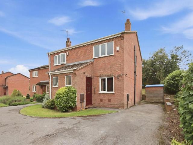 House for sale in Loundsley Green