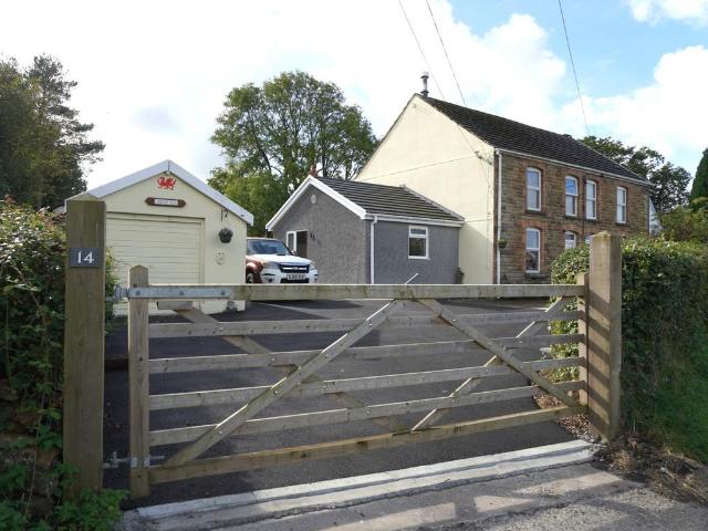House for sale in Llanrhidian Higher, Llanmorlais