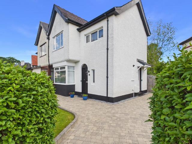 House for sale in Garscadden, Scotland
