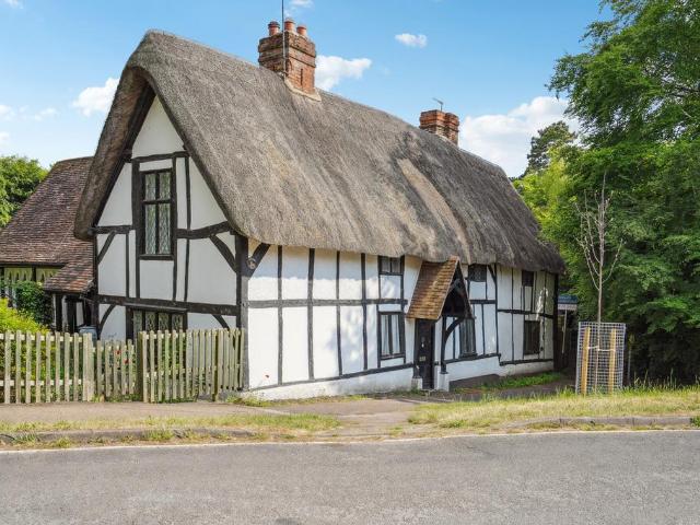 House for sale in Ladygrove, Berrick Salome