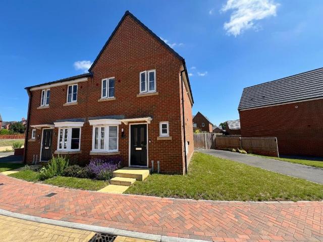 House for sale in Desborough, North Northamptonshire