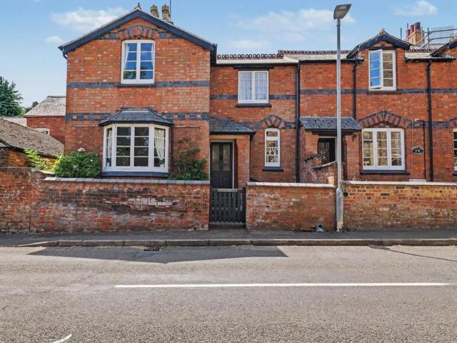 House for sale in Stanford On Avon, Leicestershire