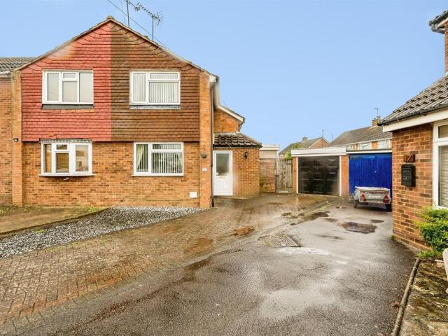 House for sale in Bedgrove, Aylesbury