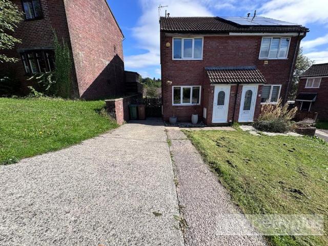 House for sale in Penyrheol, Caledfryn