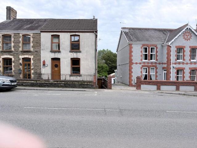 House for sale in Morriston, Clydach