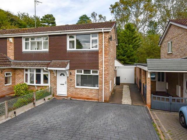 House for sale in Smestow, South Staffordshire