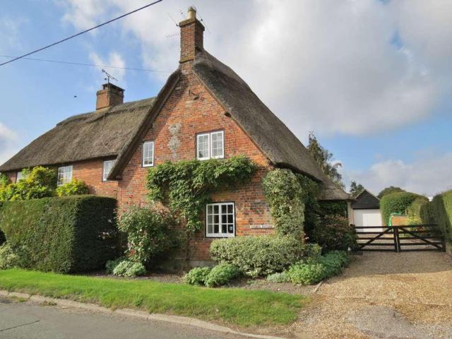 House for sale in Burbage, Wiltshire