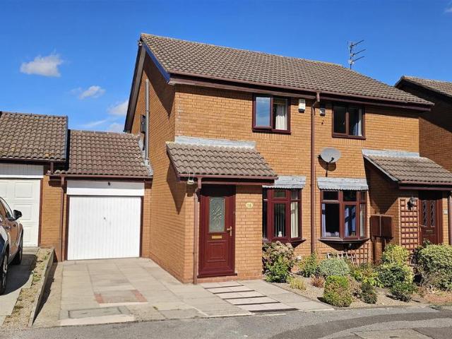 House for sale in Barton In Fabis, East Midlands