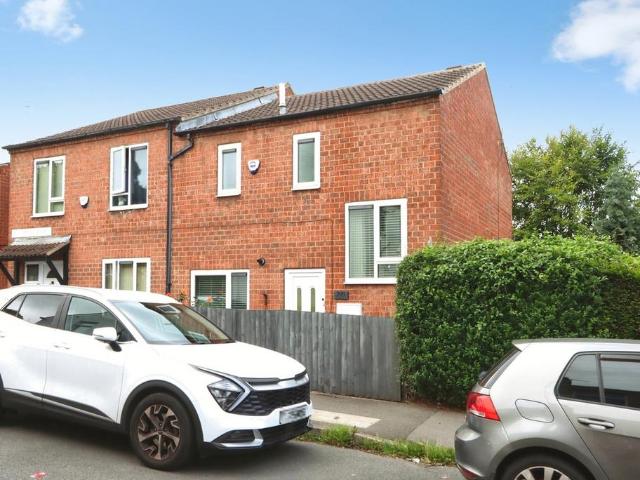 House for sale in Upper Heeley, Sheffield