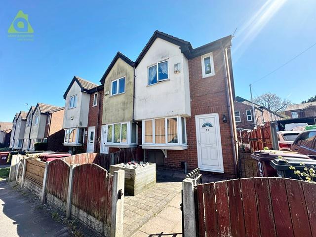 House for sale in Moses Gate, Lee Bank