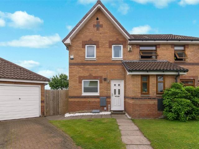 House for sale in Darnley, Scotland