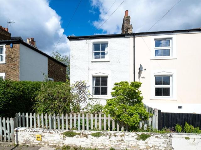 House for sale in Streatham, Greater London