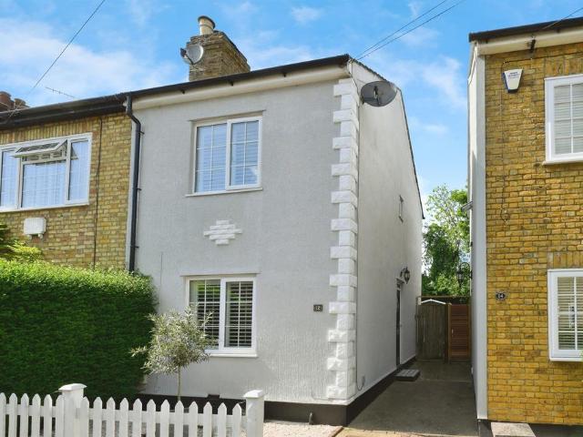 House for sale in Broxbourne, Hertfordshire