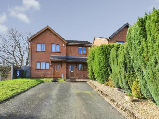 House for sale in Hoobrook, Rushock