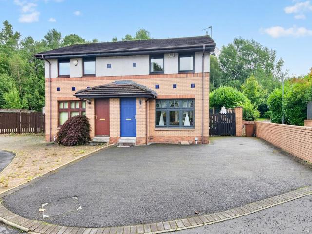House for sale in Darnley, Scotland