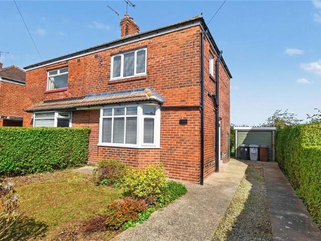 House for sale in East Ardsley, Leeds