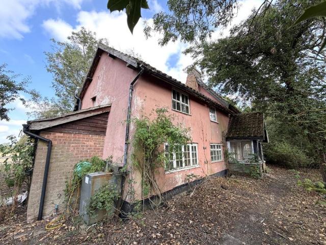 House for sale in Wacton, Burgh St Peter