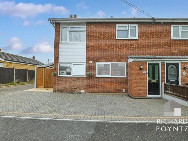 House for sale in Leigh Beck, Essex