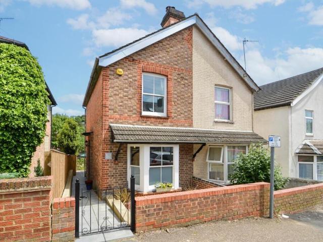 House for sale in Totteridge, Cressex
