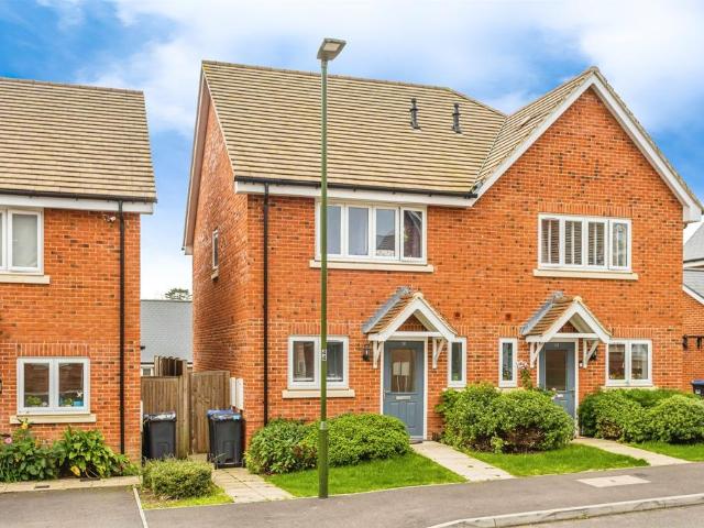 House for sale in Ansty and Staplefield, Perryfields