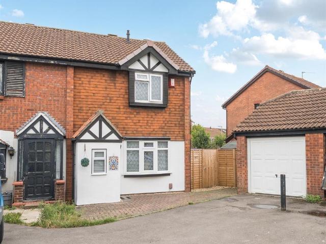 House for sale in Cadbury Heath, South Gloucestershire