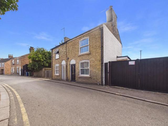 House for sale in Four Gotes, Cambridgeshire