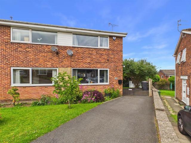 House for sale in Brackenfield, East Midlands
