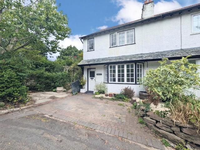 House for sale in Little Neston, West Vale