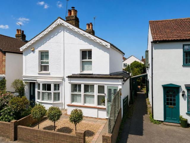 House for sale in Blackhills, Surrey