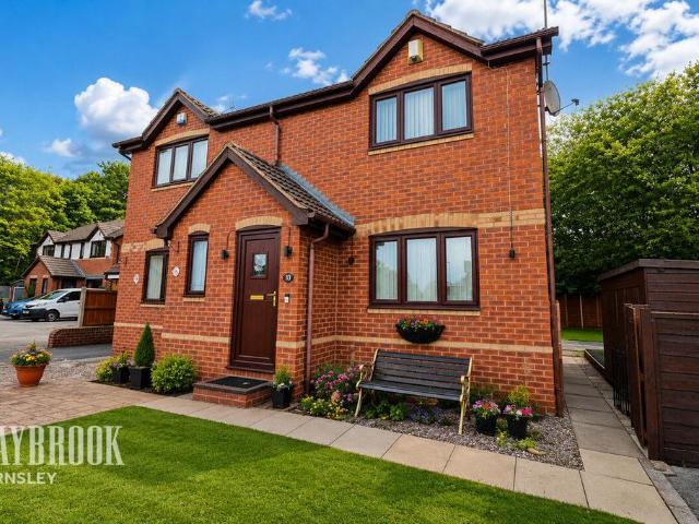 House for sale in Worsbrough Bridge, Worsbrough