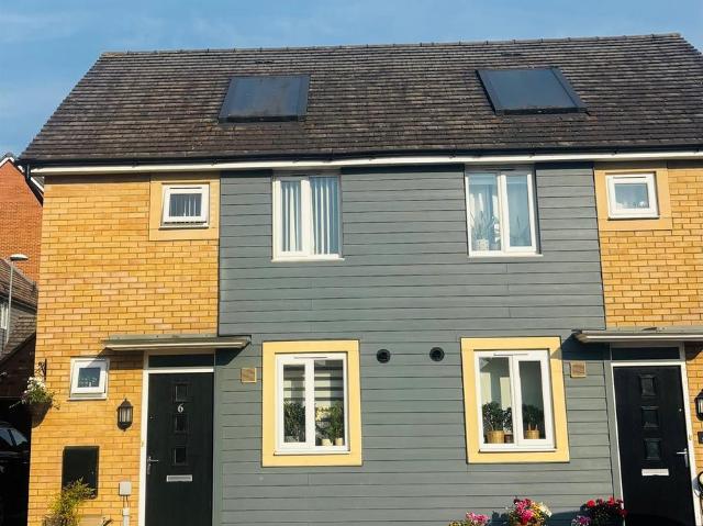 House for sale in Wolverton and Greenleys, Old Wolverton