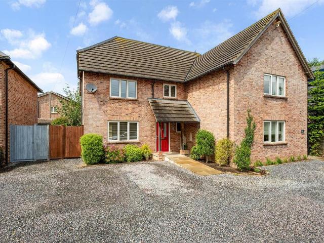 House for sale in Walworth Business Park, Barton Stacey